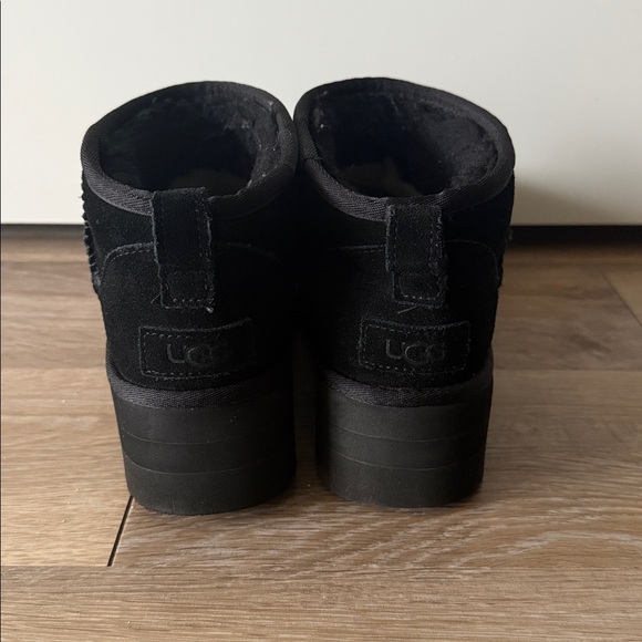 UGG Black Class Ultra Mini Platform - Picture 3 of 5
